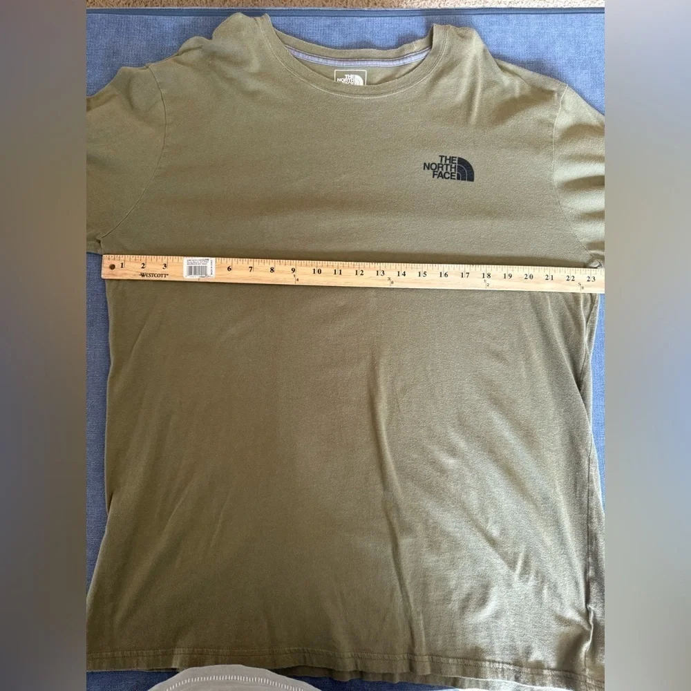 The North Face Mens Olive Green Long Sleeve Classic Fit TShirt SZ XL 100% Cotton